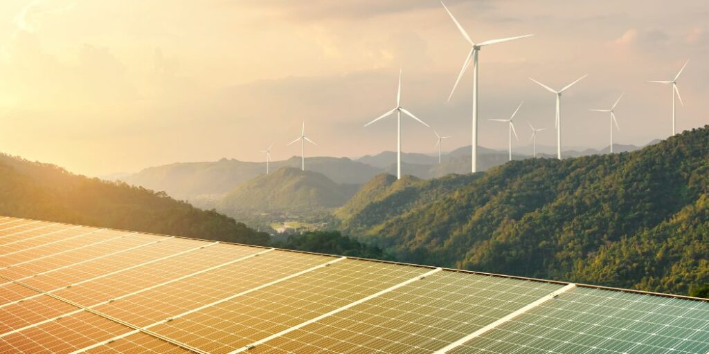 Il futuro del settore del power supply è green: impianti eolici e fotovoltaici